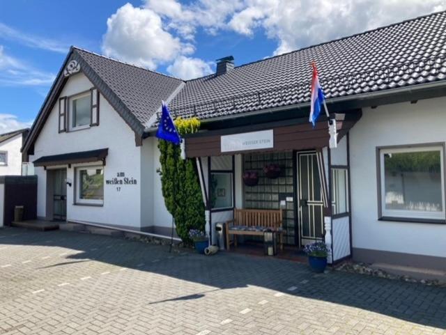 Bed & Breakfast Weisser Stein Schmallenberg Ngoại thất bức ảnh